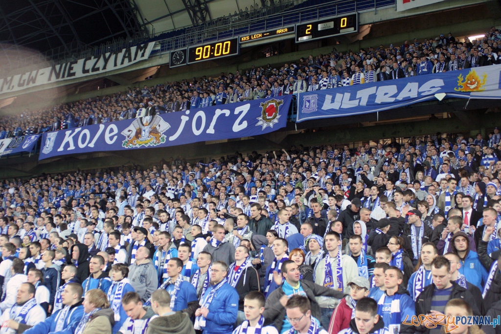 KKS Lech Poznań - Arka Gdynia 2:0 Foto: Piotr Rychter KKS Lech Poznań - Arka Gdynia 2:0 Foto: Piotr Rychter
