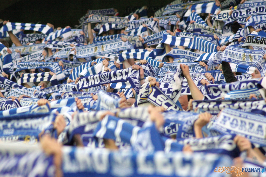 Lech Poznań - Polonia Bytom 3:0 (8.05.2010 r.) Foto: Piotr Rychter Lech Poznań - Polonia Bytom 3:0 (8.05.2010 r.) Foto: Piotr Rychter