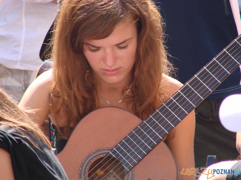 STING ZAGRANY NA GITARACH  Foto: lepszyPOZNAN.pl / ag