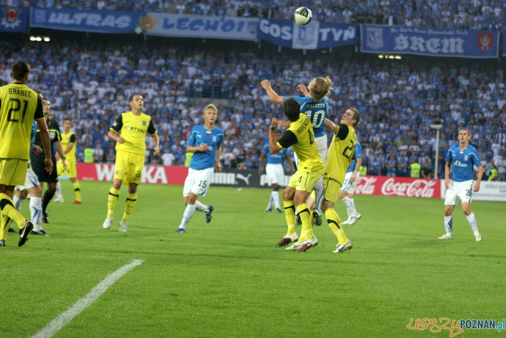 KKS Lech Poznań - Sparta Praga, stadion miejski 4.08.2010 r. Foto: Piotr Rychter KKS Lech Poznań - Sparta Praga, stadion miejski 4.08.2010 r. Foto: Piotr Rychter