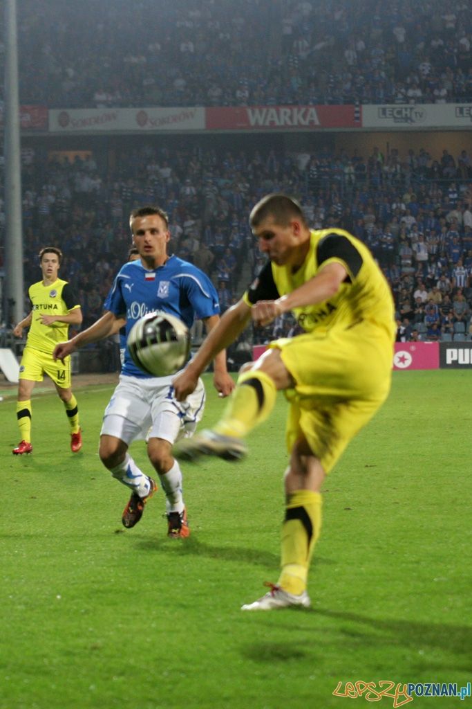 KKS Lech Poznań - Sparta Praga, stadion miejski 4.08.2010 r. Foto: Piotr Rychter KKS Lech Poznań - Sparta Praga, stadion miejski 4.08.2010 r. Foto: Piotr Rychter