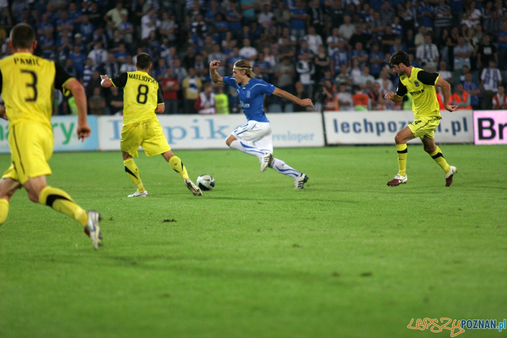KKS Lech Poznań - Sparta Praga, stadion miejski 4.08.2010 r. Foto: Piotr Rychter KKS Lech Poznań - Sparta Praga, stadion miejski 4.08.2010 r. Foto: Piotr Rychter