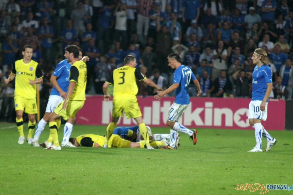 KKS Lech Poznań - Sparta Praga, stadion miejski 4.08.2010 r. Foto: Piotr Rychter KKS Lech Poznań - Sparta Praga, stadion miejski 4.08.2010 r. Foto: Piotr Rychter
