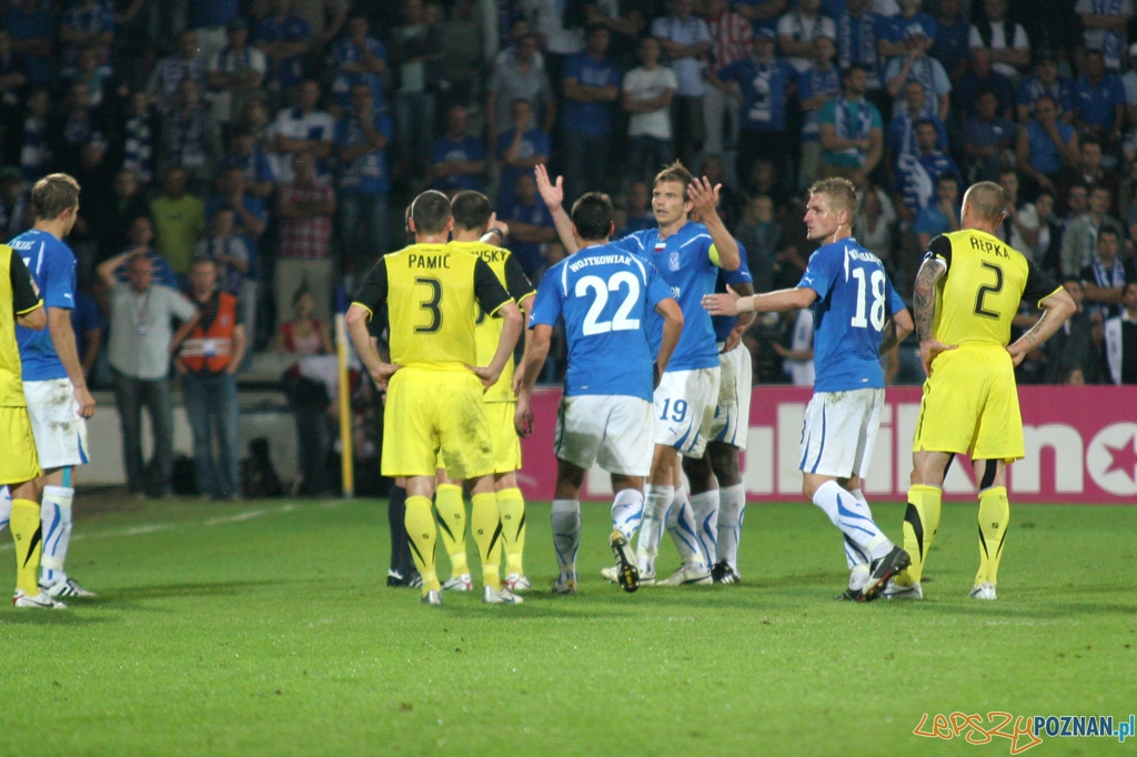 KKS Lech Poznań - Sparta Praga, stadion miejski 4.08.2010 r. Foto: Piotr Rychter KKS Lech Poznań - Sparta Praga, stadion miejski 4.08.2010 r. Foto: Piotr Rychter