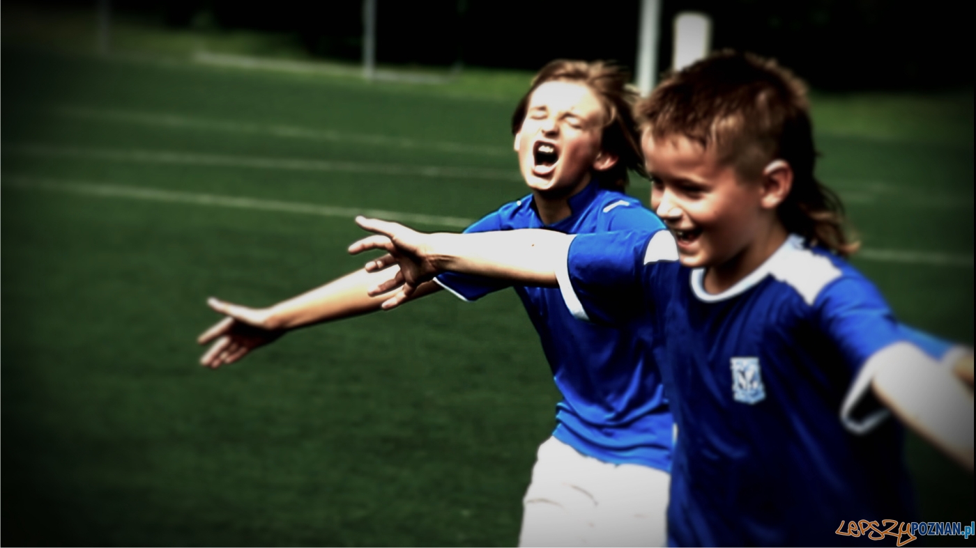 Football Fans - zdjęcia z realizacji teledysku Foto: Rafał Jerzak/Marek Domagała Football Fans - zdjęcia z realizacji teledysku Foto: Rafał Jerzak/Marek Domagała