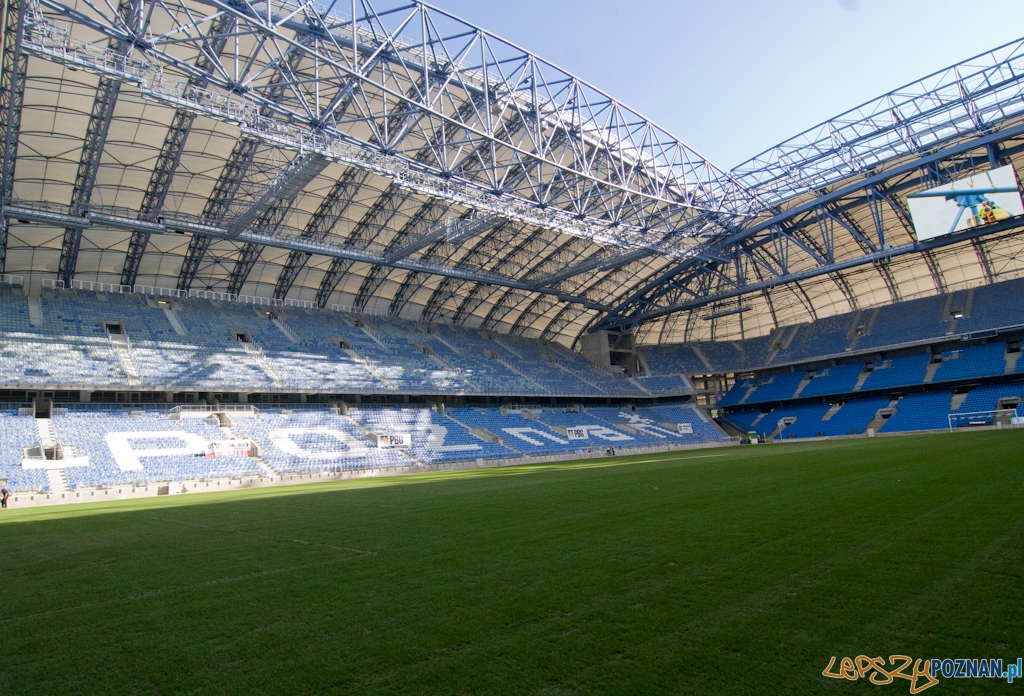 Drzwi otwarte na stadionie miejskim - 1.09.2010 r Foto: Piotr Rychter Drzwi otwarte na stadionie miejskim - 1.09.2010 r Foto: Piotr Rychter