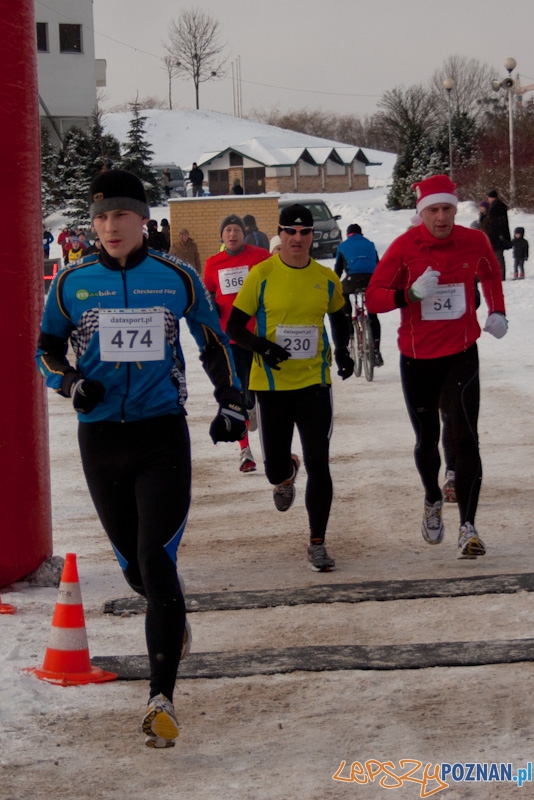 XXVII Międzynarodowy Bieg Sylwestrowy im. Ryszarda Burgiela Foto: Paweł Rychter XXVII Międzynarodowy Bieg Sylwestrowy im. Ryszarda Burgiela Foto: Paweł Rychter