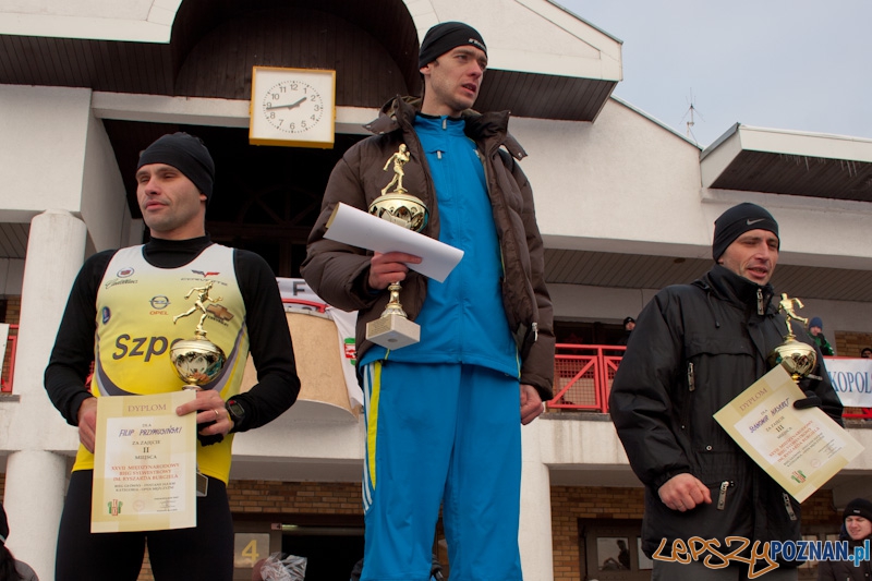 XXVII Międzynarodowy Bieg Sylwestrowy im. Ryszarda Burgiela Foto: Paweł Rychter XXVII Międzynarodowy Bieg Sylwestrowy im. Ryszarda Burgiela Foto: Paweł Rychter