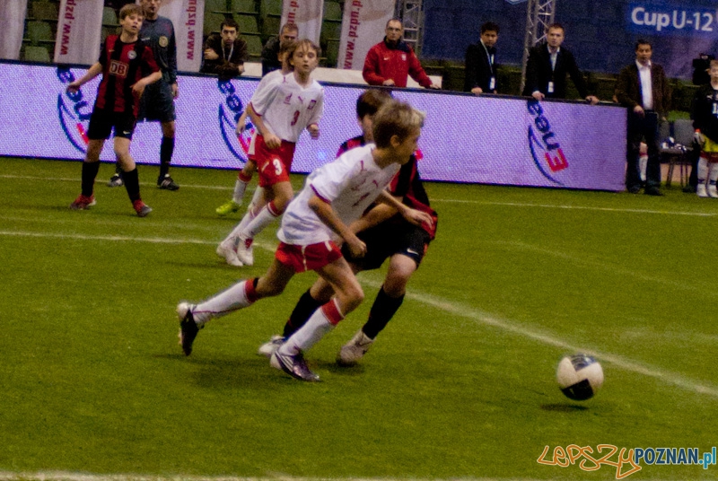 LechCUP 2010 U12 - 2010.12.11 Foto: Paweł Rychter LechCUP 2010 U12 - 2010.12.11 Foto: Paweł Rychter