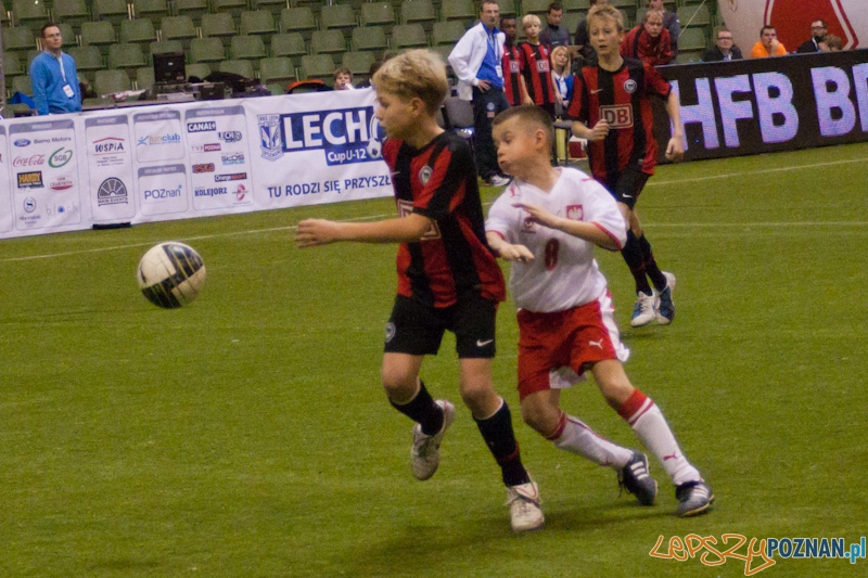 LechCUP 2010 U12 - 2010.12.11 Foto: Paweł Rychter LechCUP 2010 U12 - 2010.12.11 Foto: Paweł Rychter