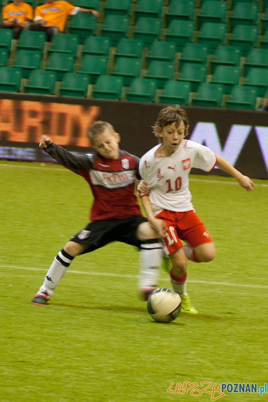 LechCUP 2010 U12 - 2010.12.11 Foto: Paweł Rychter LechCUP 2010 U12 - 2010.12.11 Foto: Paweł Rychter