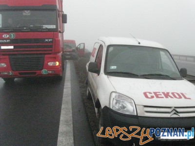 Wypadek na autostradzie pod Wrześnią Foto: Państwowa Straż Pożarna Wypadek na autostradzie pod Wrześnią Foto: Państwowa Straż Pożarna