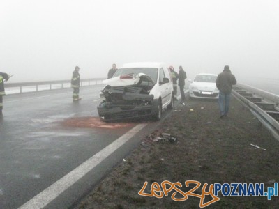 Wypadek na autostradzie pod Wrześnią Foto: Państwowa Straż Pożarna Wypadek na autostradzie pod Wrześnią Foto: Państwowa Straż Pożarna