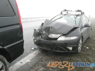 Wypadek na autostradzie pod Wrześnią Foto: Państwowa Straż Pożarna Wypadek na autostradzie pod Wrześnią Foto: Państwowa Straż Pożarna