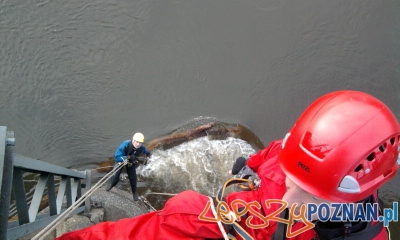 Most kolejowy na Starołęce był zagrożony! Foto: kpt. K. Bugajak Most kolejowy na Starołęce był zagrożony! Foto: kpt. K. Bugajak