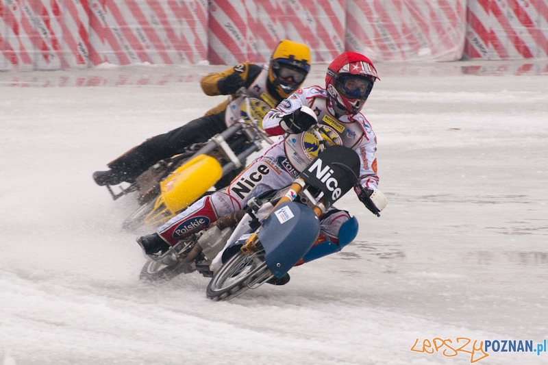 Ice Racing Team na Malcie w Poznaniu - 08.01.2011 r. Foto: lepszyPOZNAN.pl / Paweł Rychter Ice Racing Team na Malcie w Poznaniu - 08.01.2011 r. Foto: lepszyPOZNAN.pl / Paweł Rychter