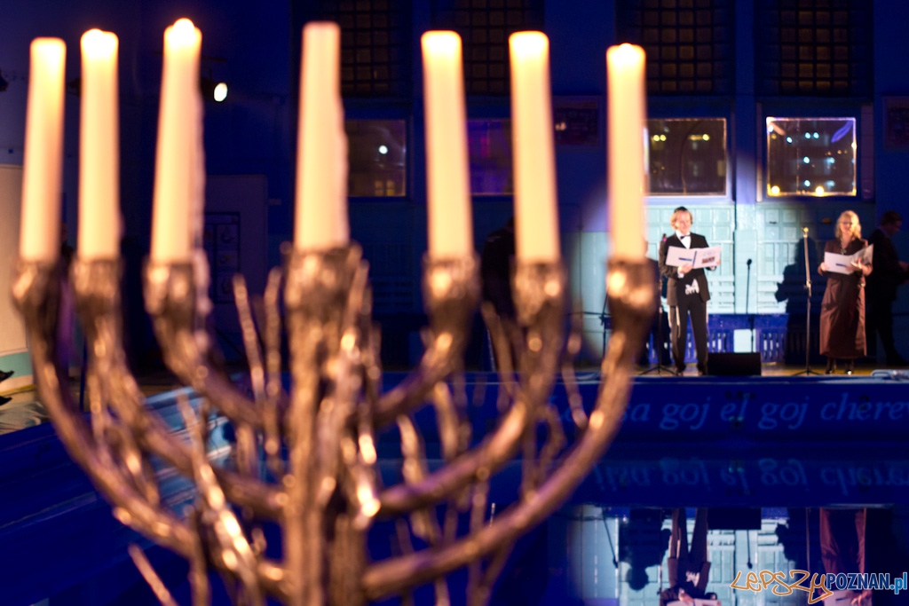 XIV Dzień Judaizmu - Piesni żydowskie w wykonaniu kantora Toma A. Furstenberga Foto: lepszyPOZNAN.pl / Piotr Rychter XIV Dzień Judaizmu - Piesni żydowskie w wykonaniu kantora Toma A. Furstenberga Foto: lepszyPOZNAN.pl / Piotr Rychter
