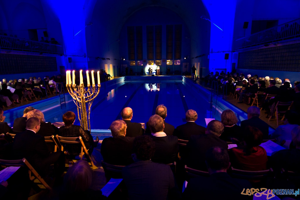 XIV Dzień Judaizmu - Piesni żydowskie w wykonaniu kantora Toma A. Furstenberga Foto: lepszyPOZNAN.pl / Piotr Rychter XIV Dzień Judaizmu - Piesni żydowskie w wykonaniu kantora Toma A. Furstenberga Foto: lepszyPOZNAN.pl / Piotr Rychter