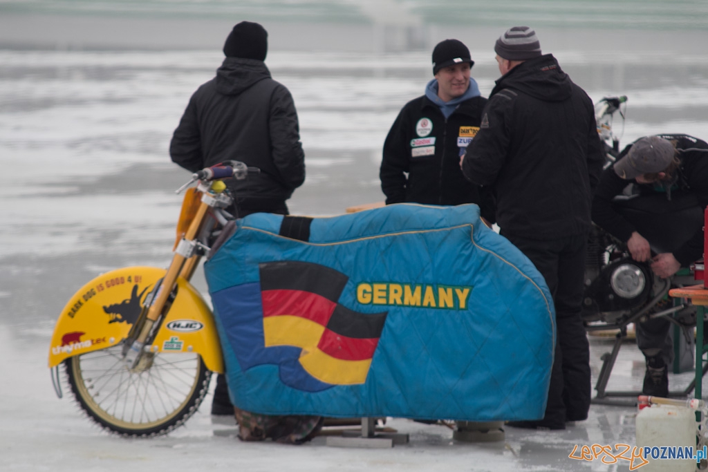 ICE Racing - Poznańskie Koziołki - 8.01.2011 r. Malta Foto: Piotr Rychter ICE Racing - Poznańskie Koziołki - 8.01.2011 r. Malta Foto: Piotr Rychter