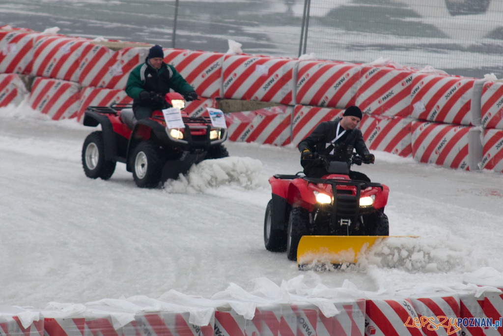 ICE Racing - Poznańskie Koziołki - 8.01.2011 r. Malta Foto: Piotr Rychter ICE Racing - Poznańskie Koziołki - 8.01.2011 r. Malta Foto: Piotr Rychter