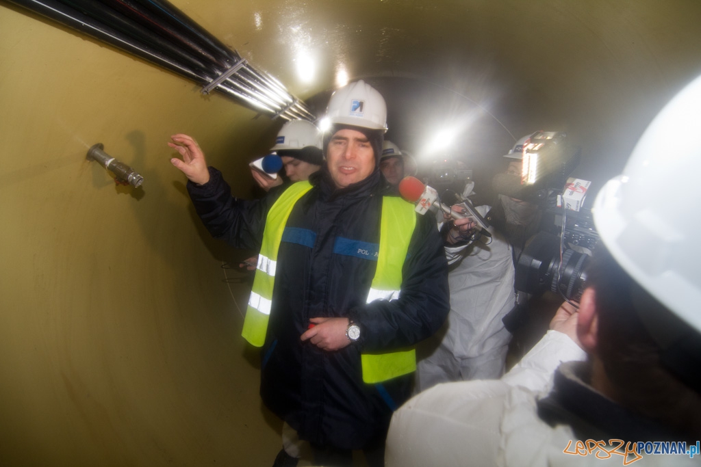 Wybudowany odcinek kolektora prawobrzeżnego II pod ulicą Podwale Foto: lepszyPOZNAN.pl / Piotr Rychter Wybudowany odcinek kolektora prawobrzeżnego II pod ulicą Podwale Foto: lepszyPOZNAN.pl / Piotr Rychter