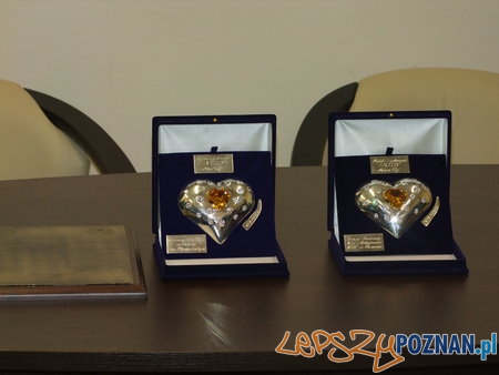 Srebrne Serca dla WOŚP Foto: Andrzej Borowiak KMP Poznań Srebrne Serca dla WOŚP Foto: Andrzej Borowiak KMP Poznań
