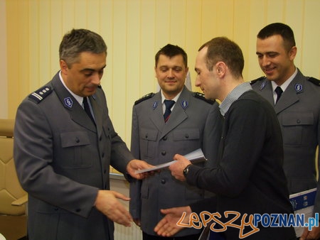 Srebrne Serca dla WOŚP Foto: Andrzej Borowiak KMP Poznań Srebrne Serca dla WOŚP Foto: Andrzej Borowiak KMP Poznań