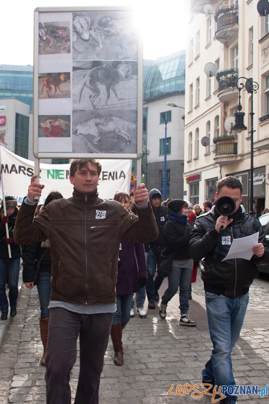 Marsz (NIE) Milczenia w obronie praw zwierząt - 13.02.2011 r.> Foto: LepszyPOZNAN.pl / Paweł Rychter Marsz (NIE) Milczenia w obronie praw zwierząt - 13.02.2011 r.> Foto: LepszyPOZNAN.pl / Paweł Rychter
