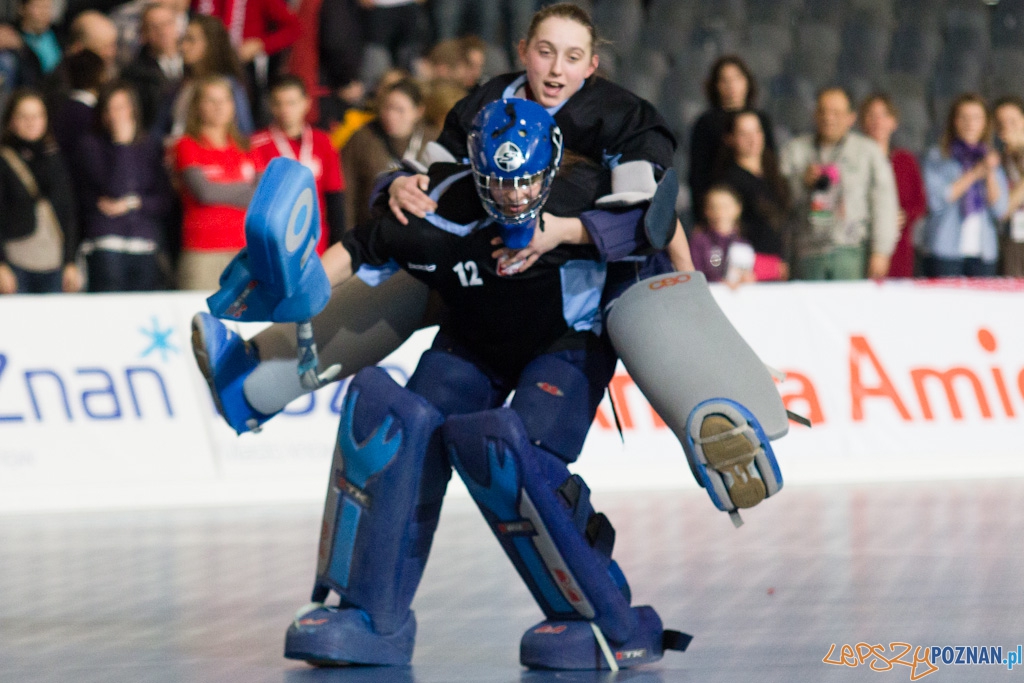 III Halowe Mistrzostwa Świata w Hokeju Na Trawie - Polska - Czechy Foto: lepszyPOZNAN.pl / Piotr Rychter III Halowe Mistrzostwa Świata w Hokeju Na Trawie - Polska - Czechy Foto: lepszyPOZNAN.pl / Piotr Rychter