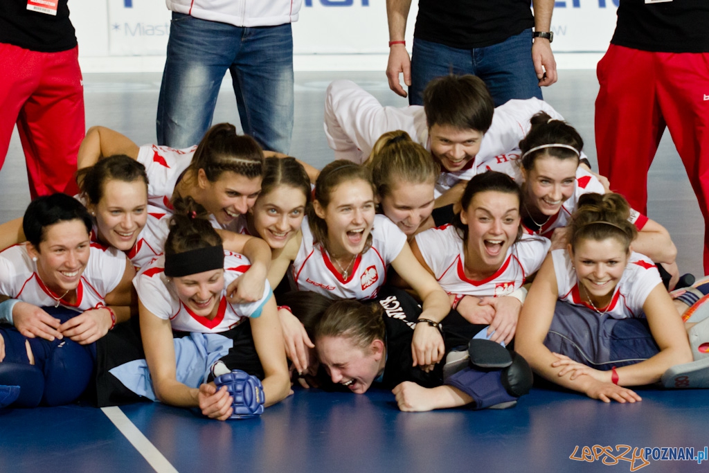 III Halowe Mistrzostwa Świata w Hokeju Na Trawie - Polska - Czechy Foto: lepszyPOZNAN.pl / Piotr Rychter III Halowe Mistrzostwa Świata w Hokeju Na Trawie - Polska - Czechy Foto: lepszyPOZNAN.pl / Piotr Rychter
