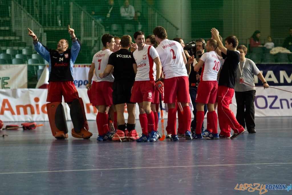 III Halowe Mistrzostwa Świata w Hokeju na Trawie - Polska - Kanada Foto: lepszyPOZNAN.pl / Piotr Rychter III Halowe Mistrzostwa Świata w Hokeju na Trawie - Polska - Kanada Foto: lepszyPOZNAN.pl / Piotr Rychter