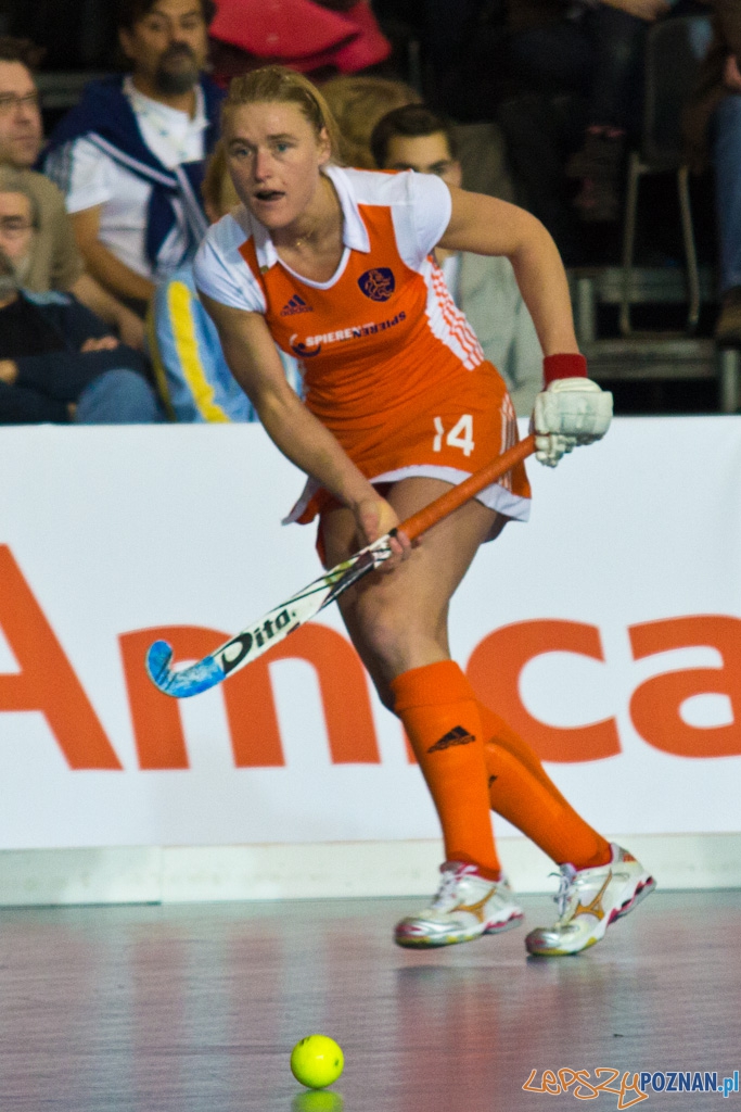 III Halowe Mistrzostwa Świata w Hokeju Na Trawie -Finał kobiet - Niemcy - Holandia Foto: lepszyPOZNAN.pl / Piotr Rychter III Halowe Mistrzostwa Świata w Hokeju Na Trawie -Finał kobiet - Niemcy - Holandia Foto: lepszyPOZNAN.pl / Piotr Rychter
