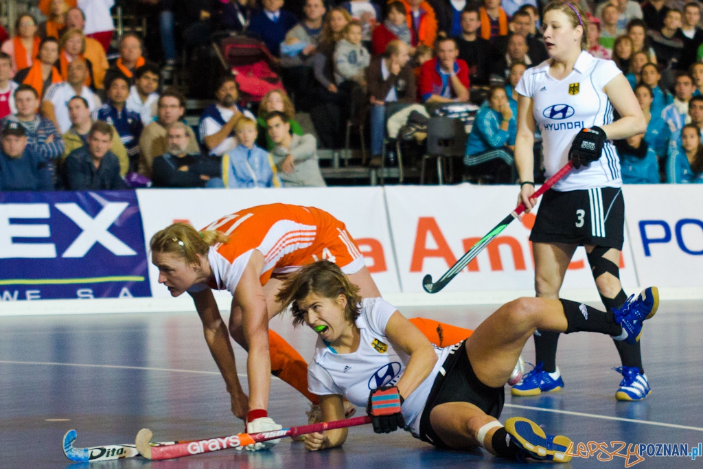 III Halowe Mistrzostwa Świata w Hokeju Na Trawie -Finał kobiet - Niemcy - Holandia Foto: lepszyPOZNAN.pl / Piotr Rychter III Halowe Mistrzostwa Świata w Hokeju Na Trawie -Finał kobiet - Niemcy - Holandia Foto: lepszyPOZNAN.pl / Piotr Rychter