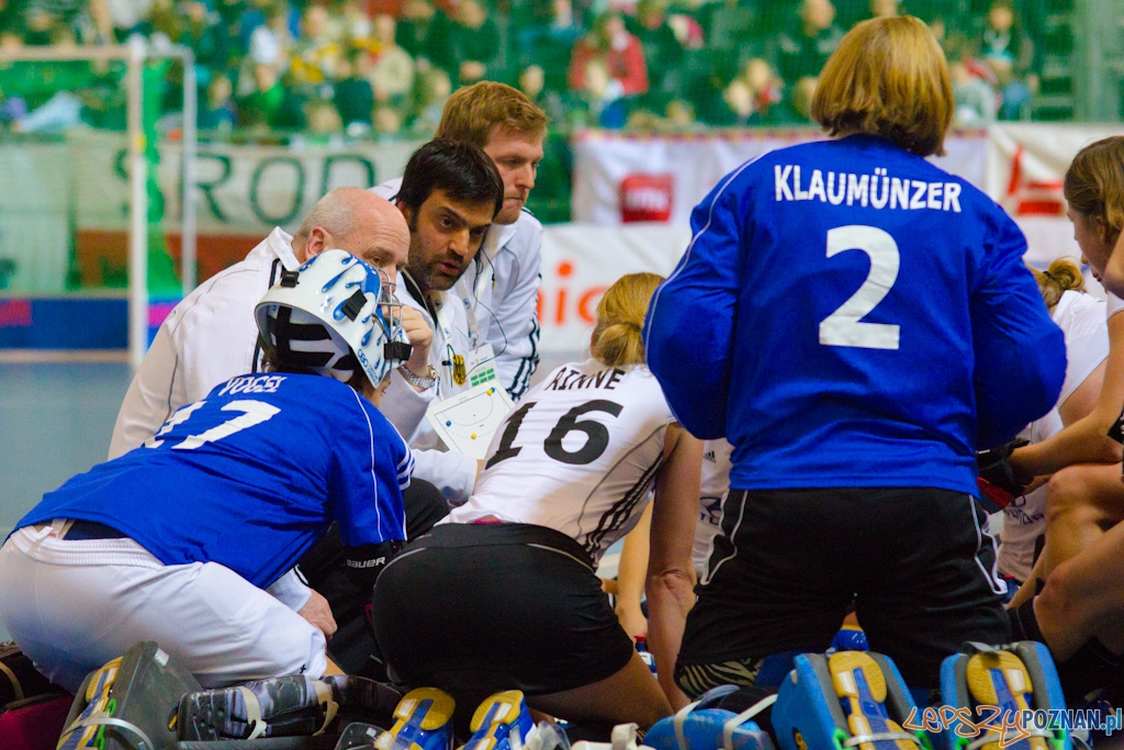 III Halowe Mistrzostwa Świata w Hokeju Na Trawie -Finał kobiet - Niemcy - Holandia Foto: lepszyPOZNAN.pl / Piotr Rychter III Halowe Mistrzostwa Świata w Hokeju Na Trawie -Finał kobiet - Niemcy - Holandia Foto: lepszyPOZNAN.pl / Piotr Rychter