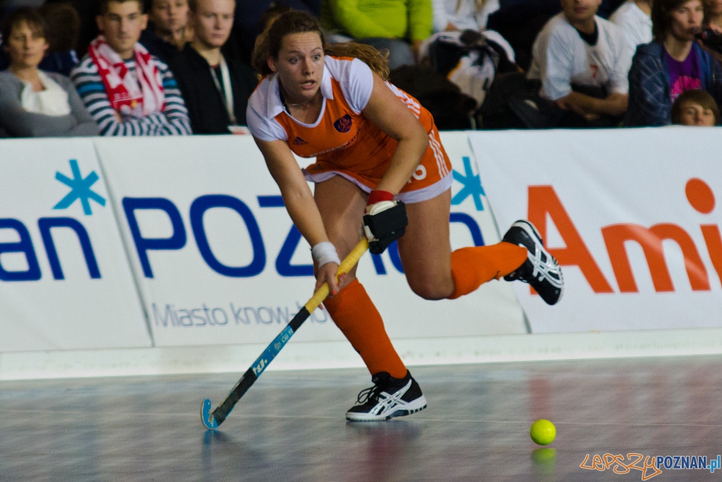 III Halowe Mistrzostwa Świata w Hokeju Na Trawie -Finał kobiet - Niemcy - Holandia Foto: lepszyPOZNAN.pl / Piotr Rychter III Halowe Mistrzostwa Świata w Hokeju Na Trawie -Finał kobiet - Niemcy - Holandia Foto: lepszyPOZNAN.pl / Piotr Rychter