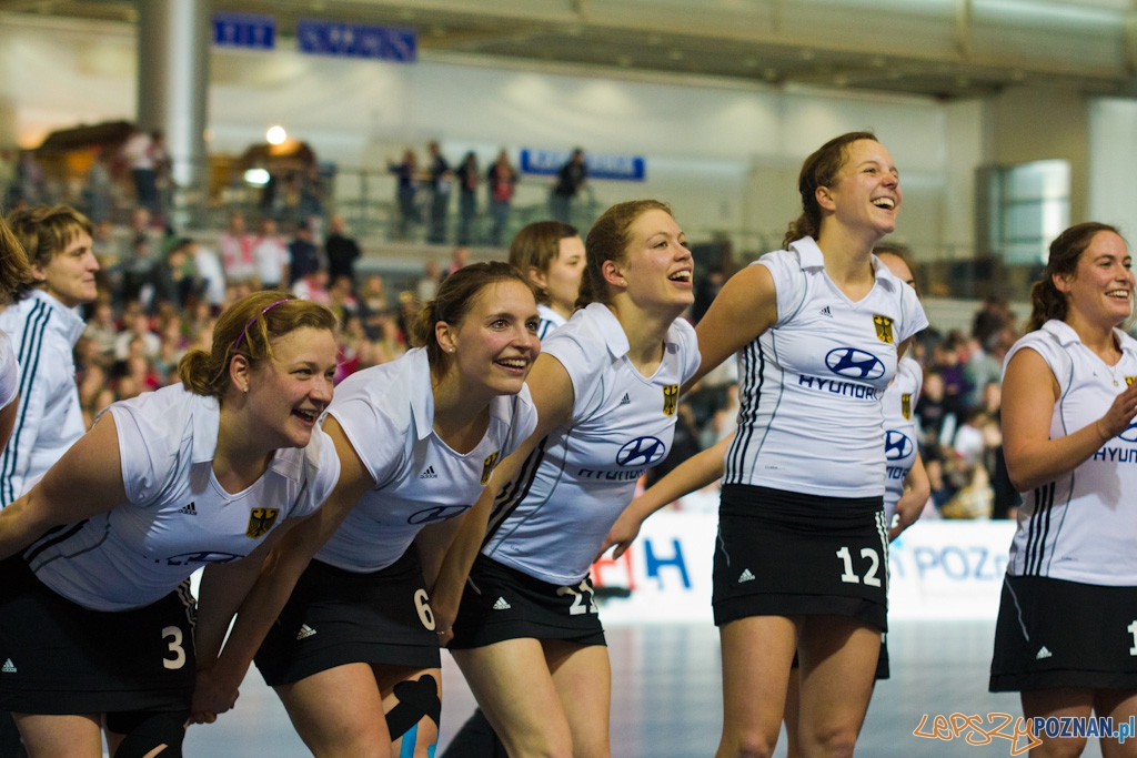 III Halowe Mistrzostwa Świata w Hokeju Na Trawie -Finał kobiet - Niemcy - Holandia Foto: lepszyPOZNAN.pl / Piotr Rychter III Halowe Mistrzostwa Świata w Hokeju Na Trawie -Finał kobiet - Niemcy - Holandia Foto: lepszyPOZNAN.pl / Piotr Rychter