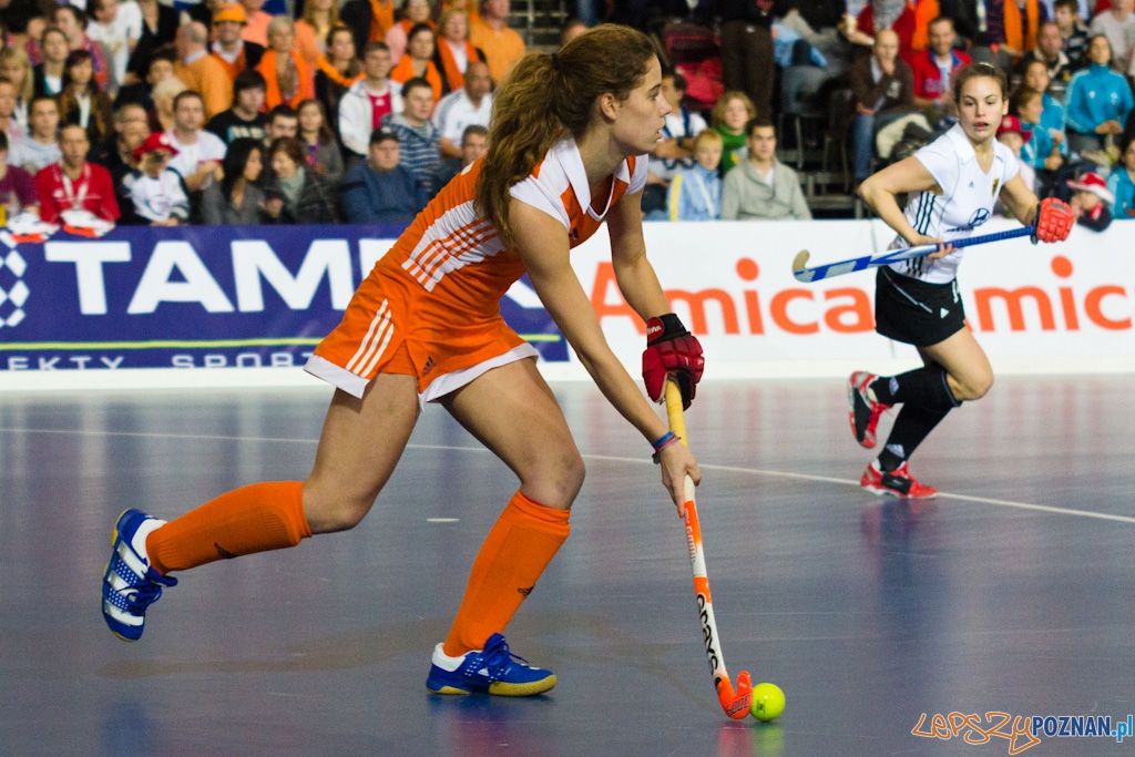 III Halowe Mistrzostwa Świata w Hokeju Na Trawie -Finał kobiet - Niemcy - Holandia Foto: lepszyPOZNAN.pl / Piotr Rychter III Halowe Mistrzostwa Świata w Hokeju Na Trawie -Finał kobiet - Niemcy - Holandia Foto: lepszyPOZNAN.pl / Piotr Rychter