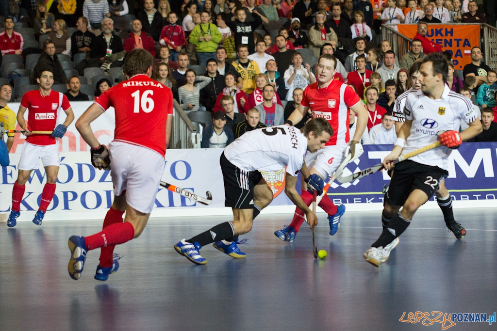 III Halowe Mistrzostwa Świata w Hokeju Na Trawie - Polska - Niemcy Foto: lepszyPOZNAN.pl / Piotr Rychter III Halowe Mistrzostwa Świata w Hokeju Na Trawie - Polska - Niemcy Foto: lepszyPOZNAN.pl / Piotr Rychter
