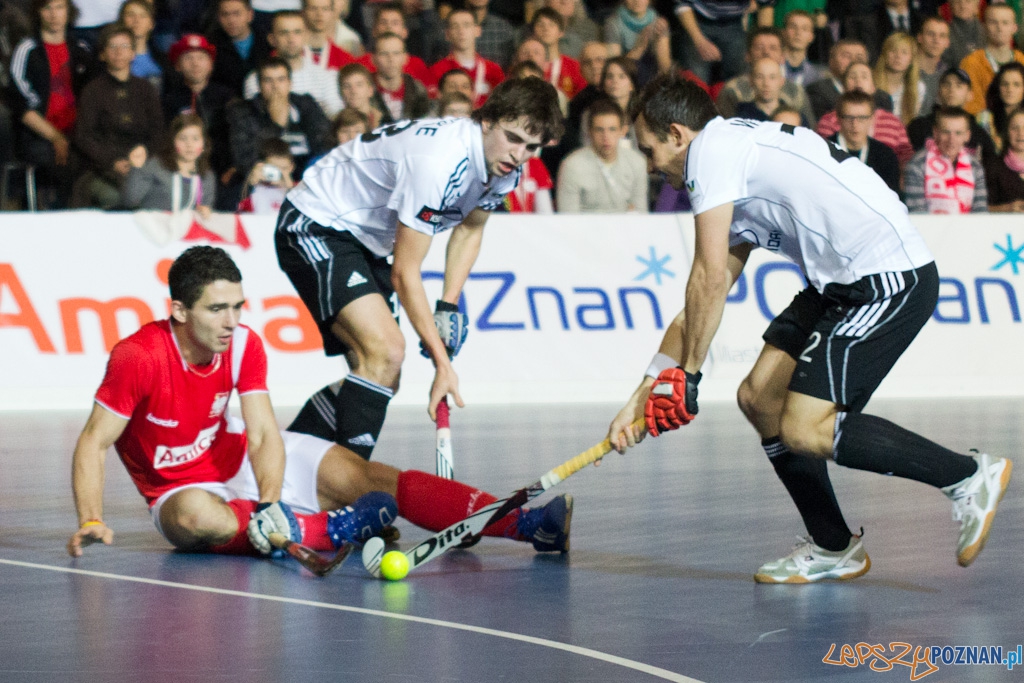 III Halowe Mistrzostwa Świata w Hokeju Na Trawie - Polska - Niemcy Foto: lepszyPOZNAN.pl / Piotr Rychter III Halowe Mistrzostwa Świata w Hokeju Na Trawie - Polska - Niemcy Foto: lepszyPOZNAN.pl / Piotr Rychter