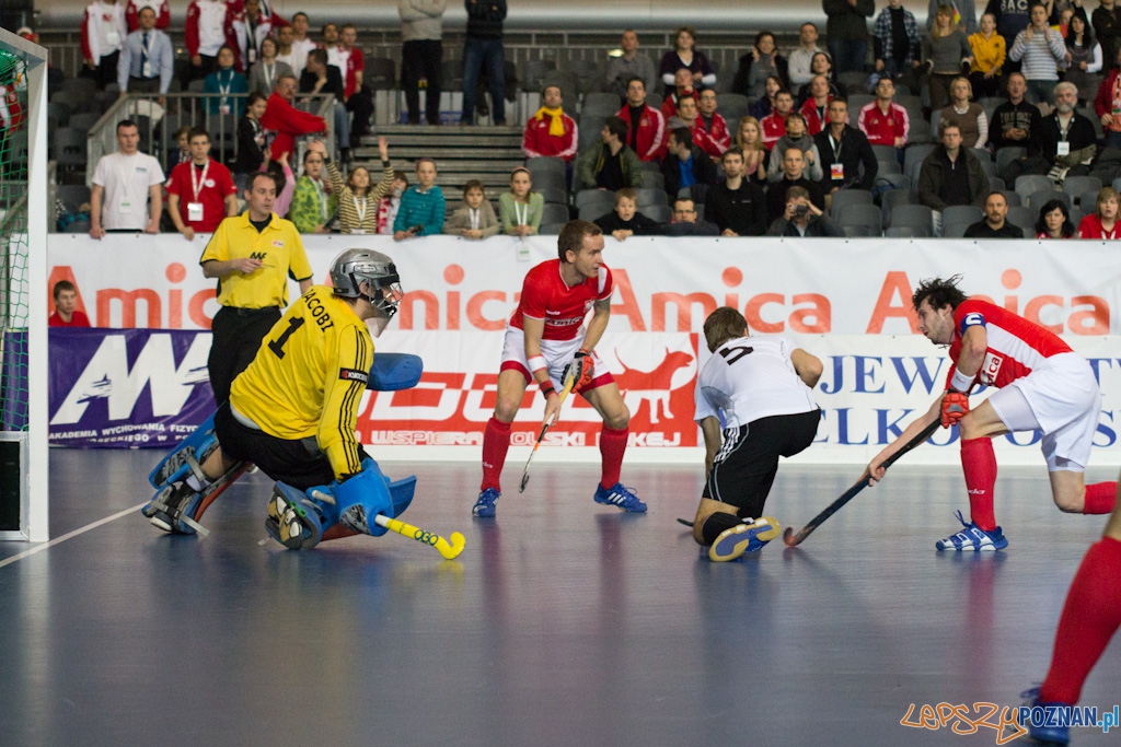 III Halowe Mistrzostwa Świata w Hokeju Na Trawie - Polska - Niemcy Foto: lepszyPOZNAN.pl / Piotr Rychter III Halowe Mistrzostwa Świata w Hokeju Na Trawie - Polska - Niemcy Foto: lepszyPOZNAN.pl / Piotr Rychter