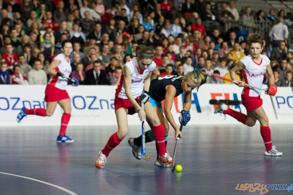 III Halowe Mistrzostwa Świata w Hokeju Na Trawie - Polska - Urugwaj Foto: lepszyPOZNAN.pl / Piotr Rychter III Halowe Mistrzostwa Świata w Hokeju Na Trawie - Polska - Urugwaj Foto: lepszyPOZNAN.pl / Piotr Rychter