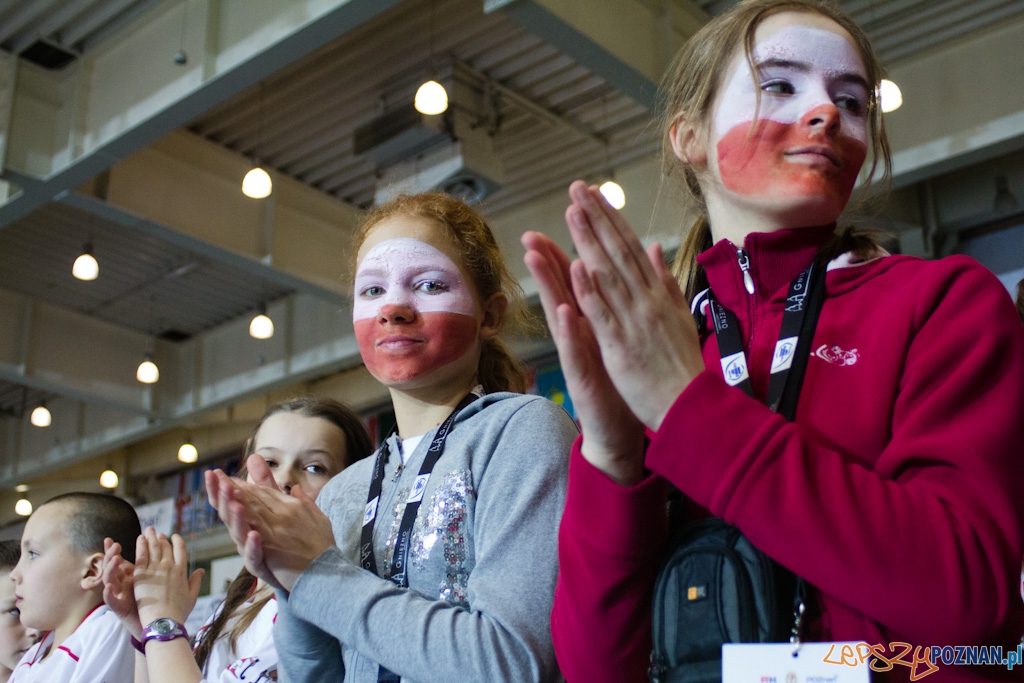 III Halowe Mistrzostwa Świata w Hokeju Na Trawie - Polska - Urugwaj Foto: lepszyPOZNAN.pl / Piotr Rychter III Halowe Mistrzostwa Świata w Hokeju Na Trawie - Polska - Urugwaj Foto: lepszyPOZNAN.pl / Piotr Rychter