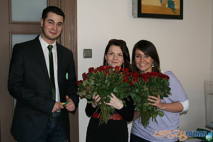 Dzień Kobiet na zielono Foto: KS WARTA Dzień Kobiet na zielono Foto: KS WARTA