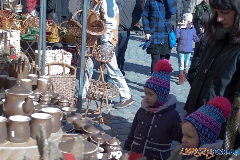 Kaziuki na Starym Rynku w Poznaniu Foto: LepszyPOZNAN.pl / Paweł Rychter Kaziuki na Starym Rynku w Poznaniu Foto: LepszyPOZNAN.pl / Paweł Rychter