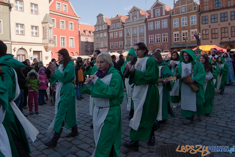 Kaziuki na Starym Rynku w Poznaniu Foto: LepszyPOZNAN.pl / Paweł Rychter Kaziuki na Starym Rynku w Poznaniu Foto: LepszyPOZNAN.pl / Paweł Rychter