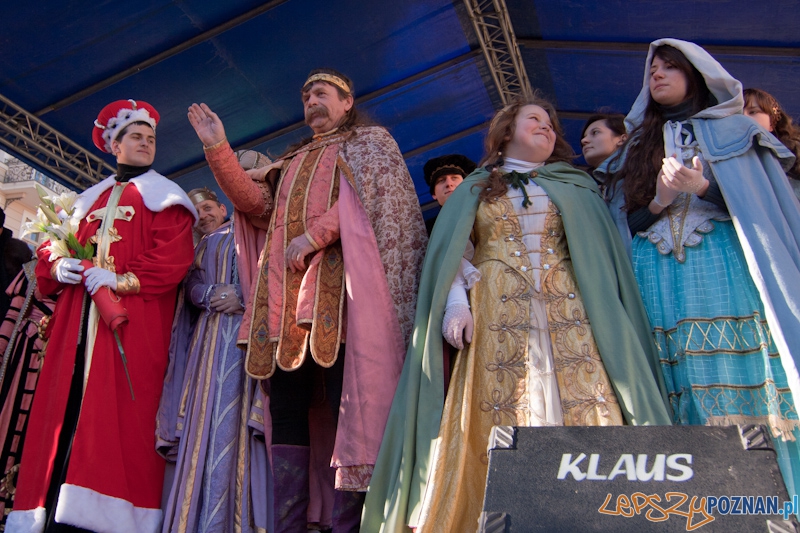 Kaziuki na Starym Rynku w Poznaniu Foto: LepszyPOZNAN.pl / Paweł Rychter Kaziuki na Starym Rynku w Poznaniu Foto: LepszyPOZNAN.pl / Paweł Rychter