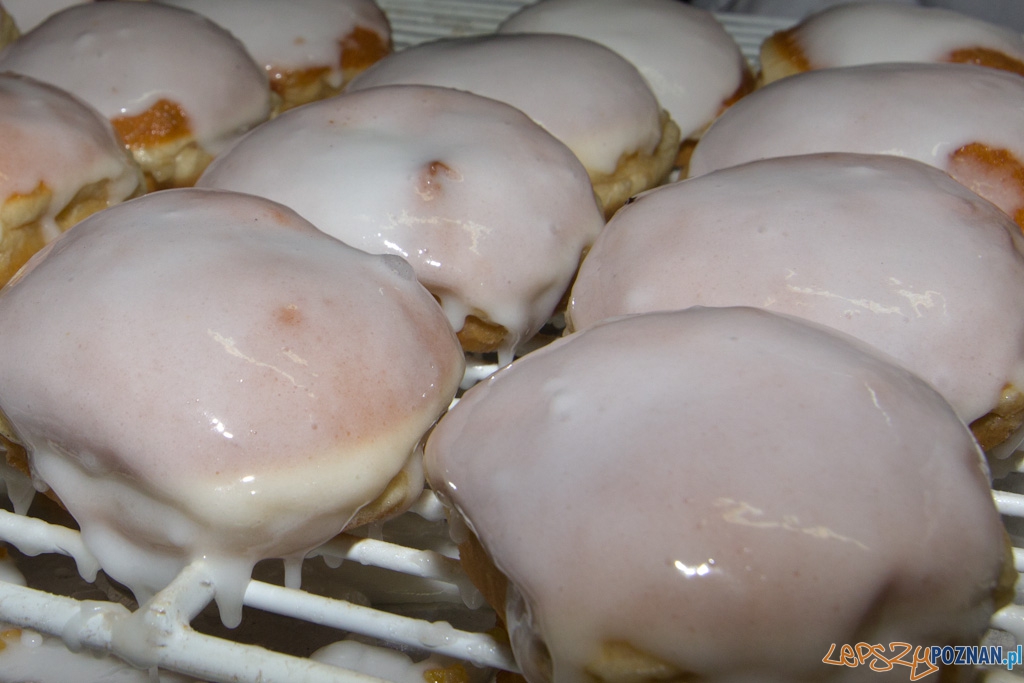 Pączki - lukrowane pyszności Foto: lepszyPOZNAN.pl / Piotr Rychter Pączki - lukrowane pyszności Foto: lepszyPOZNAN.pl / Piotr Rychter