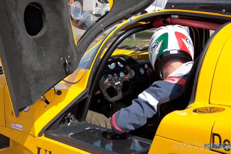 spotkanie klubu 300tu na Torze Poznań - 16.04.2011 r. Foto: LepszyPOZNAN.pl / Paweł Rychter spotkanie klubu 300tu na Torze Poznań - 16.04.2011 r. Foto: LepszyPOZNAN.pl / Paweł Rychter