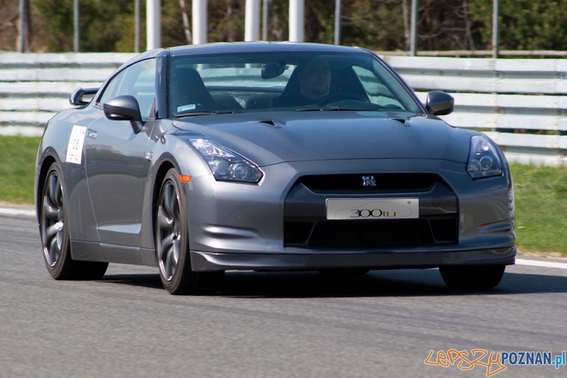 spotkanie klubu 300tu na Torze Poznań - 16.04.2011 r. Foto: LepszyPOZNAN.pl / Paweł Rychter spotkanie klubu 300tu na Torze Poznań - 16.04.2011 r. Foto: LepszyPOZNAN.pl / Paweł Rychter