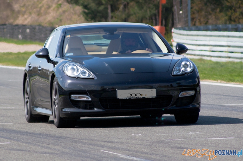 spotkanie klubu 300tu na Torze Poznań - 16.04.2011 r. Foto: LepszyPOZNAN.pl / Paweł Rychter spotkanie klubu 300tu na Torze Poznań - 16.04.2011 r. Foto: LepszyPOZNAN.pl / Paweł Rychter